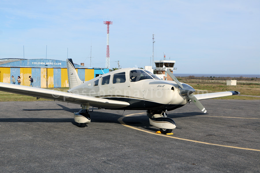 Piper Archer at Colonia airport